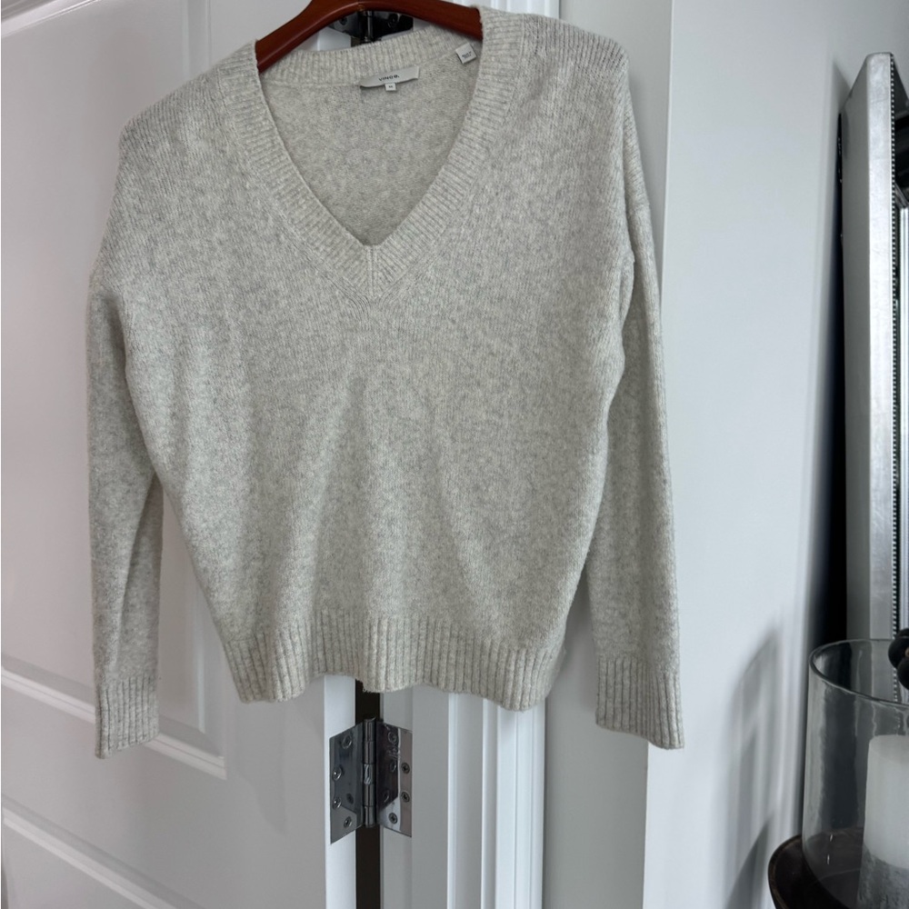 Vince Soft Cream/Grey V-Neck Sweater